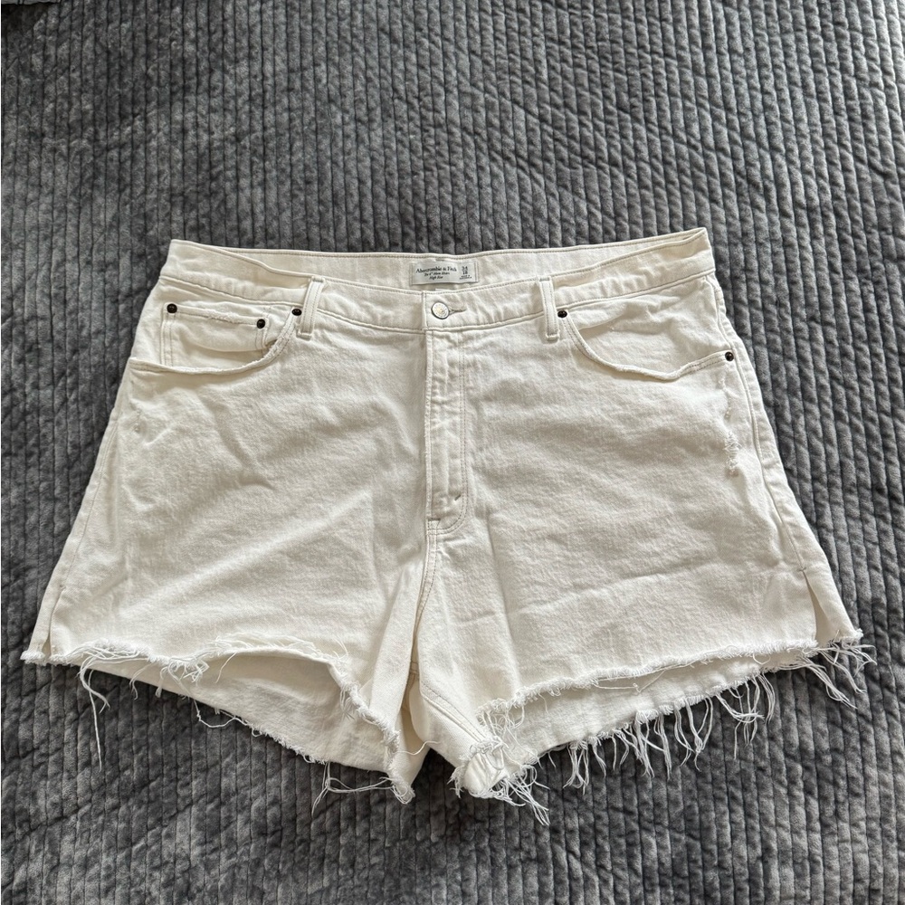 Abercrombie Curve Love Shorts